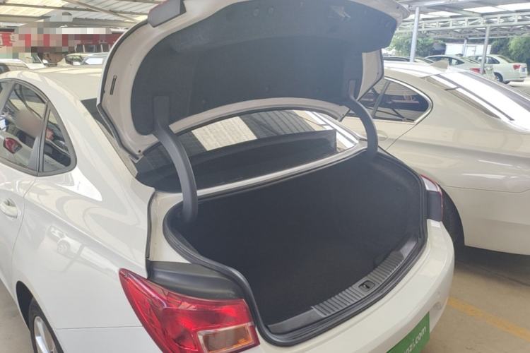Used Buick Verano 2019 Sedan 15S Automatic Entry Model Trunk
