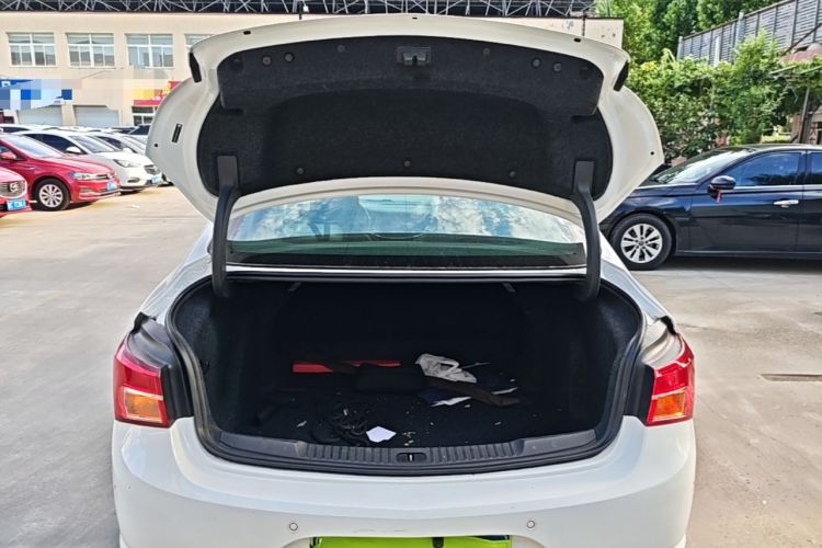 Used Buick Verano 2019 Sedan 15S Automatic Entry Model Trunk