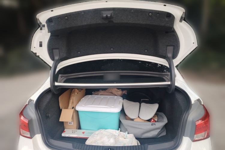 Used Buick Verano 2019 Sedan 15S Automatic Leading Model Trunk