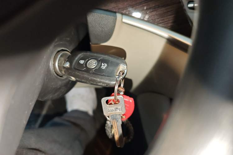 Used Buick Verano 2019 Sedan 15S Automatic Entry Model Vehicle Key