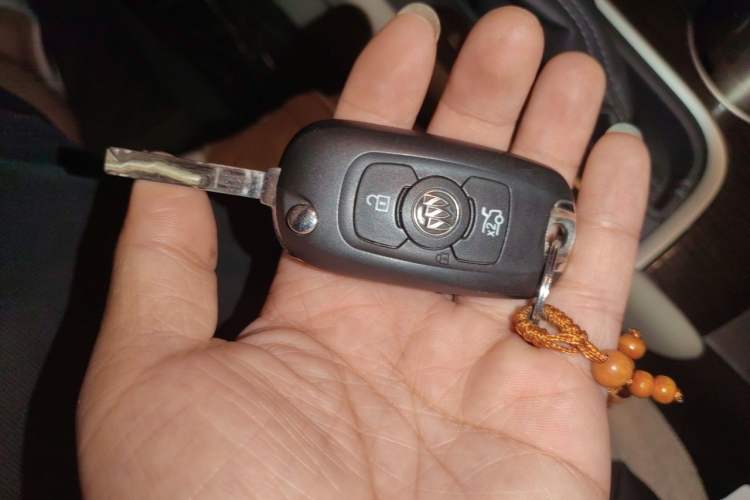 Used Buick Verano 2019 Sedan 15S Automatic Leading Model Vehicle Key