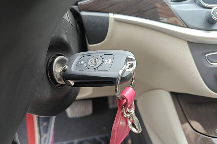 Used Buick Verano 2019 Sedan 15S Automatic Leading Model Vehicle Key