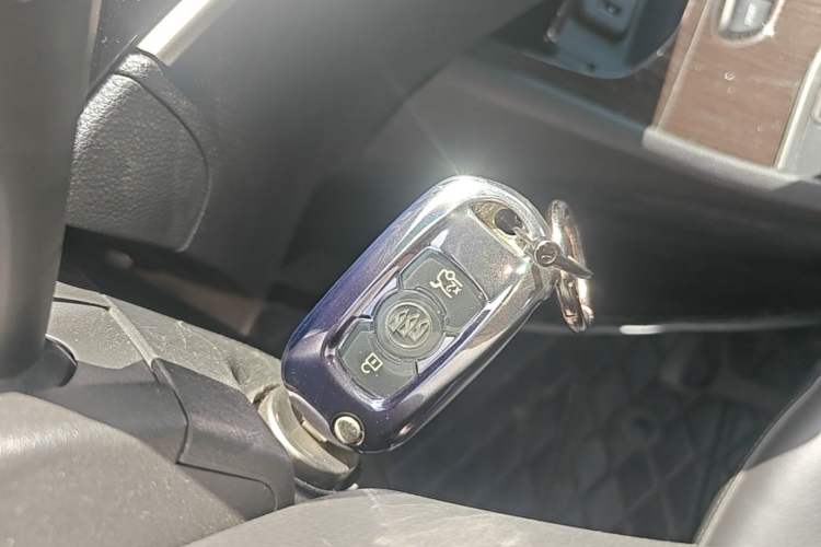 Used Buick Verano 2019 Sedan 20T Dual-Clutch Leading Model Vehicle Key