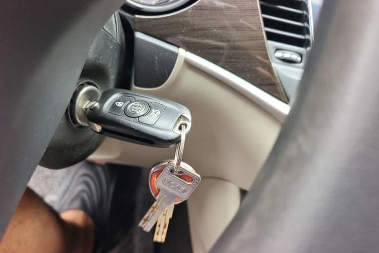 Used Buick Verano 2019 Sedan 15S Automatic Leading Model Vehicle Key