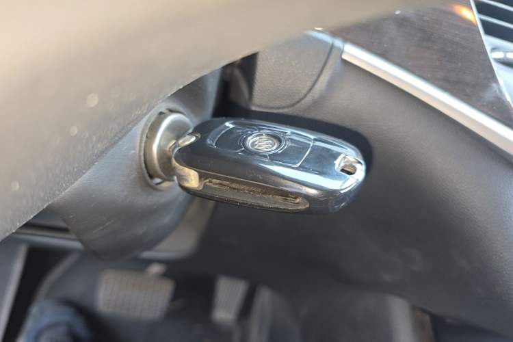 Used Buick Verano 2019 Sedan 20T Dual-Clutch Leading Model Vehicle Key