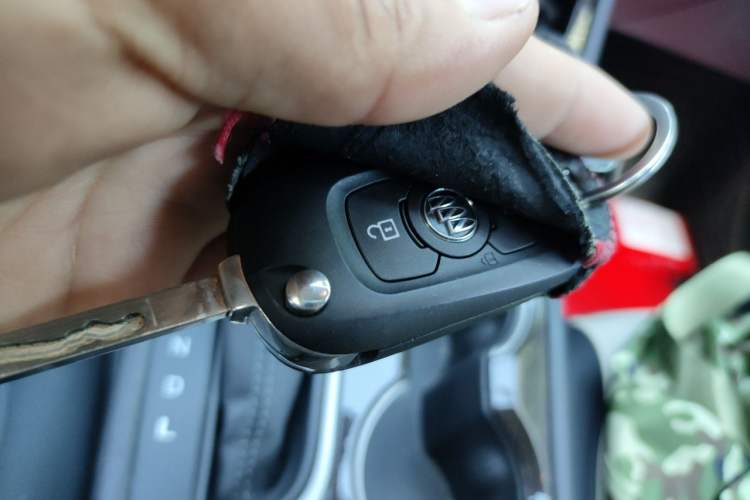 Used Buick Verano 2019 Sedan 20T Dual-Clutch Leading Model Vehicle Key