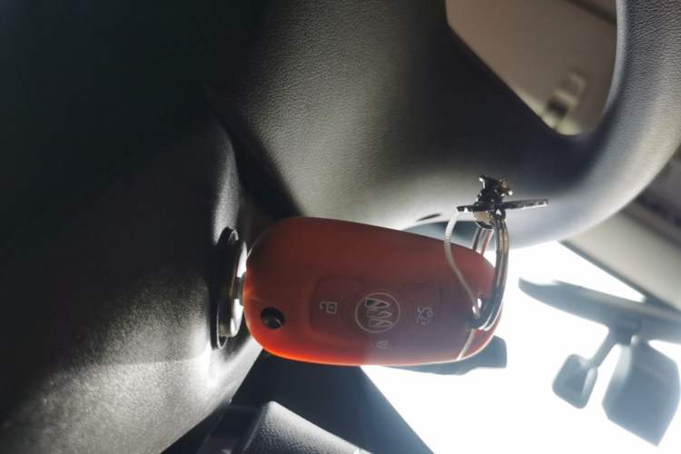 Used Buick Verano 2019 Sedan 20T Dual-Clutch Leading Model Vehicle Key
