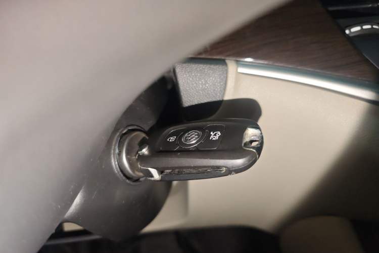 Used Buick Verano 2019 Sedan 15S Automatic Leading Model Vehicle Key