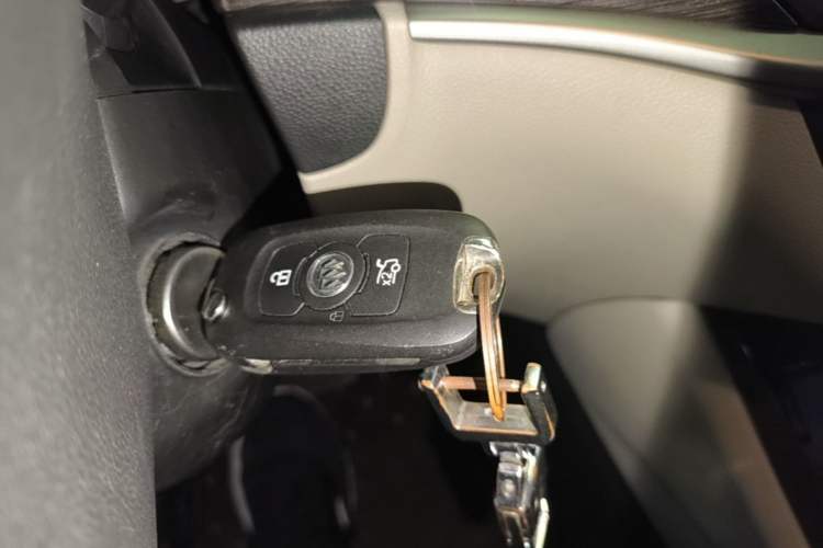 Used Buick Verano 2019 Sedan 15S Automatic Leading Model Vehicle Key