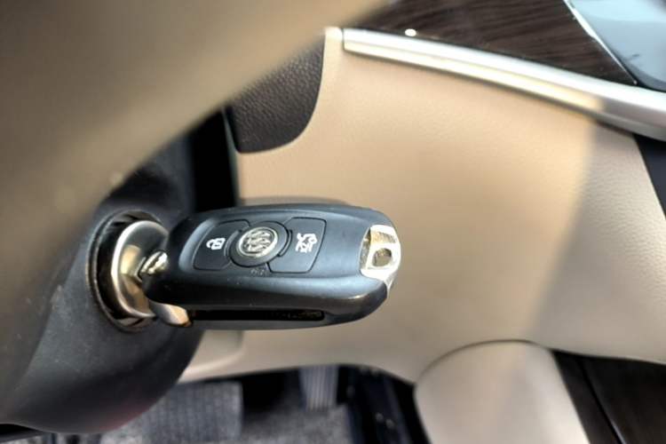 Used Buick Verano 2019 Sedan 15S Automatic Leading Model Vehicle Key