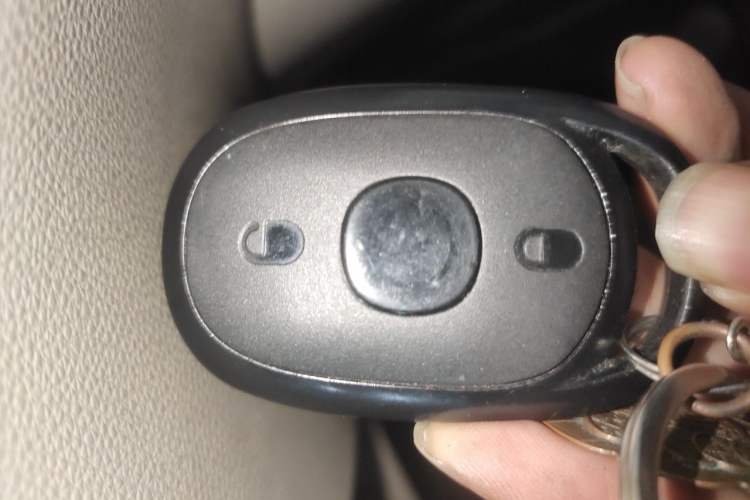 Used Buick Verano 2019 Sedan 15S Automatic Leading Model Vehicle Key