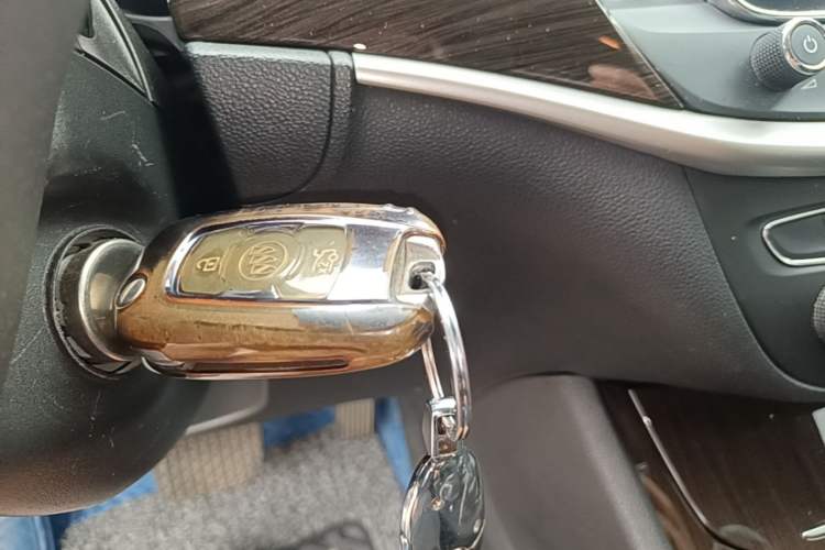 Used Buick Verano 2019 Sedan 20T Dual-Clutch Leading Model Vehicle Key