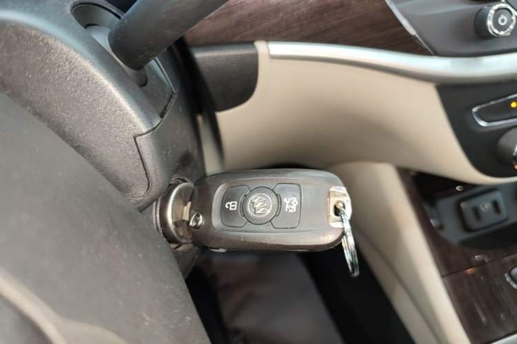 Used Buick Verano 2019 Sedan 15S Automatic Leading Model Vehicle Key