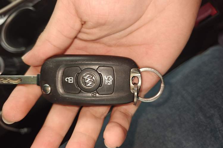 Used Buick Verano 2019 Sedan 15S Automatic Leading Model Vehicle Key