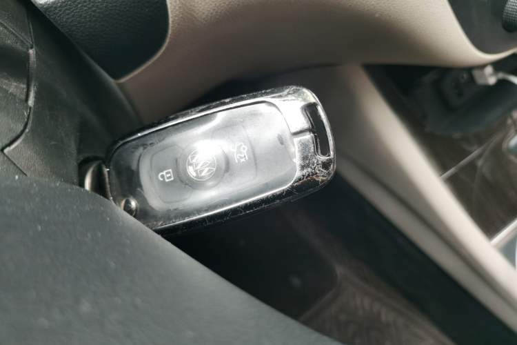Used Buick Verano 2019 Sedan 15S Automatic Leading Model Vehicle Key