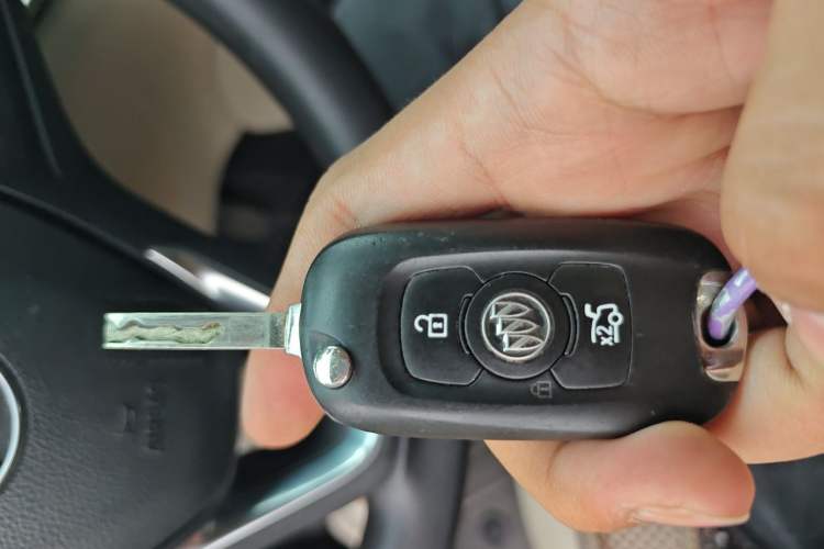Used Buick Verano 2019 Sedan 15S Automatic Leading Model Vehicle Key