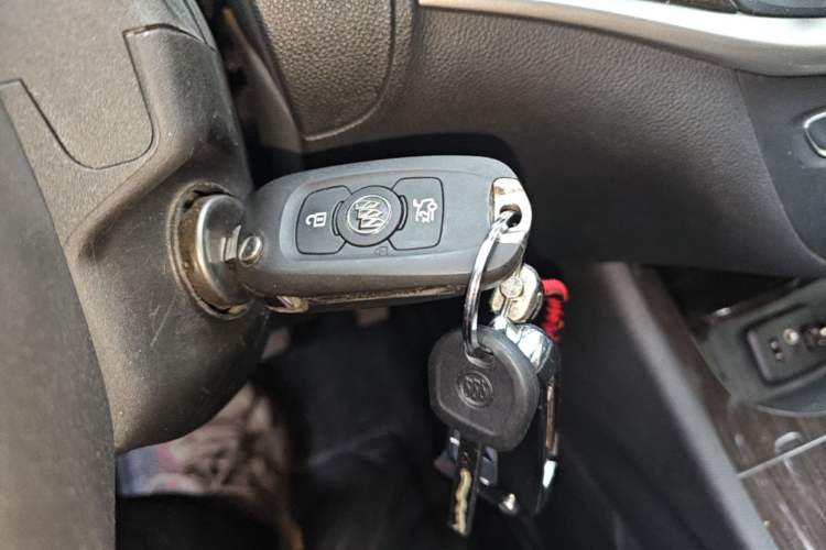 Used Buick Verano 2019 Sedan 20T Dual-Clutch Leading Model Vehicle Key