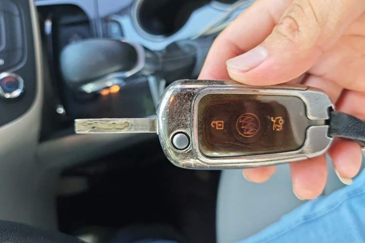 Used Buick Verano 2019 Sedan 15S Automatic Leading Model Vehicle Key