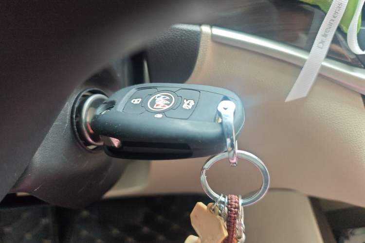 Used Buick Verano 2019 Sedan 15S Automatic Leading Model Vehicle Key
