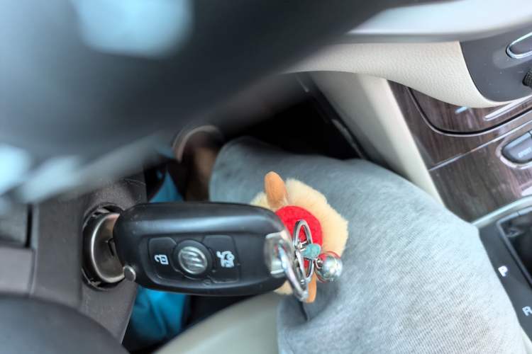 Used Buick Verano 2019 Sedan 15S Automatic Leading Model Vehicle Key