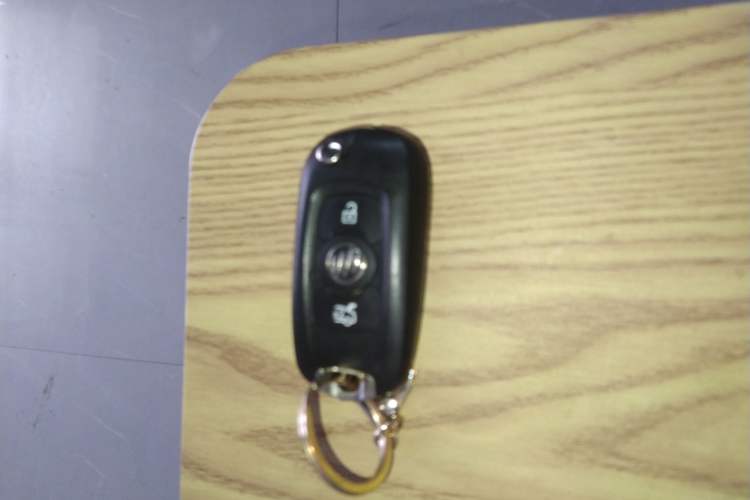 Used Buick Verano 2019 Sedan 20T Dual-Clutch Leading Model Vehicle Key