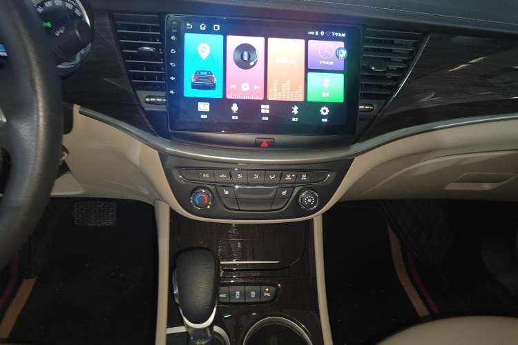 Used Buick Verano 2019 Sedan 15S Automatic Leading Model Audio And AC Panel