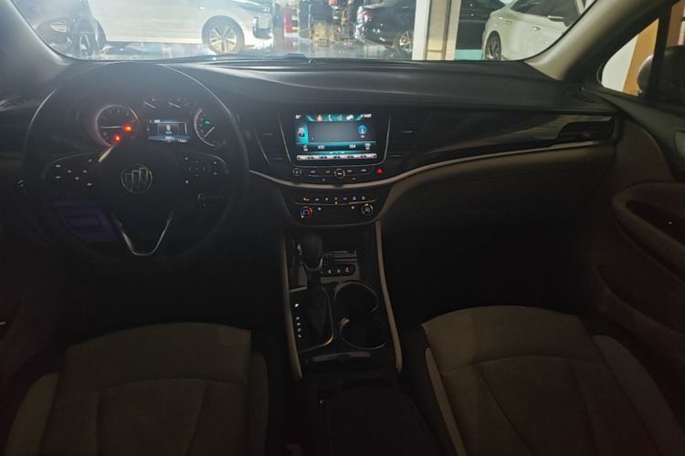 Used Buick Verano 2019 Sedan 15S Automatic Leading Model Center Console