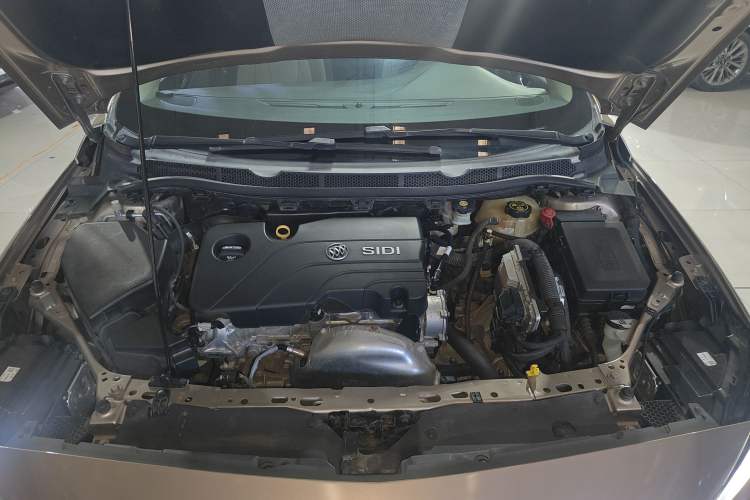 Used Buick Verano 2019 Sedan 15S Automatic Leading Model Engine Bay