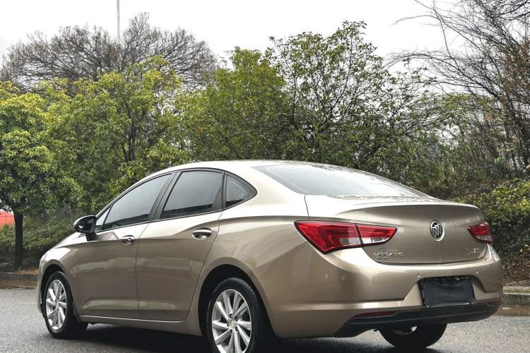 Used Buick Verano 2019 Sedan 15S Automatic Leading Model Exterior 6