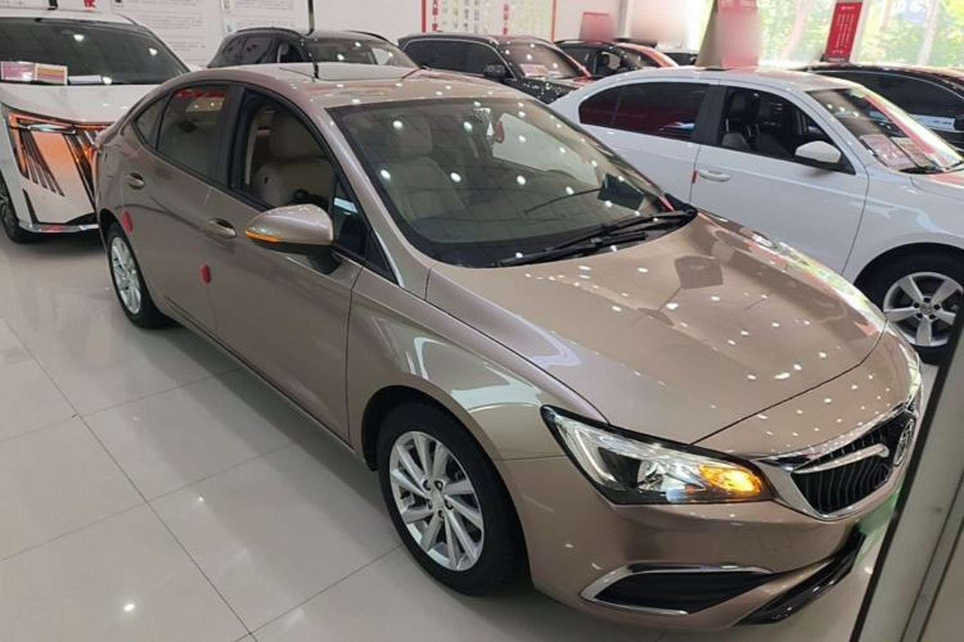 Used Buick Verano 2019 Sedan 15S Automatic Entry Model Front Right 45 Deg