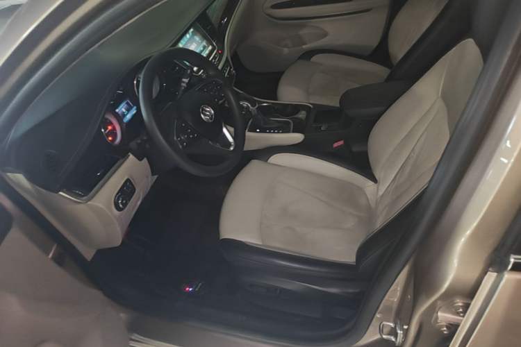 Used Buick Verano 2019 Sedan 15S Automatic Leading Model Left Front Seat