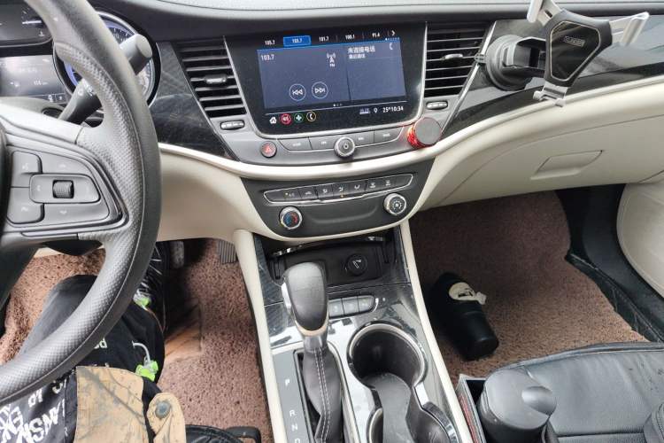 Used Buick Verano 2020 15T Automatic Trend Edition Audio And AC Panel