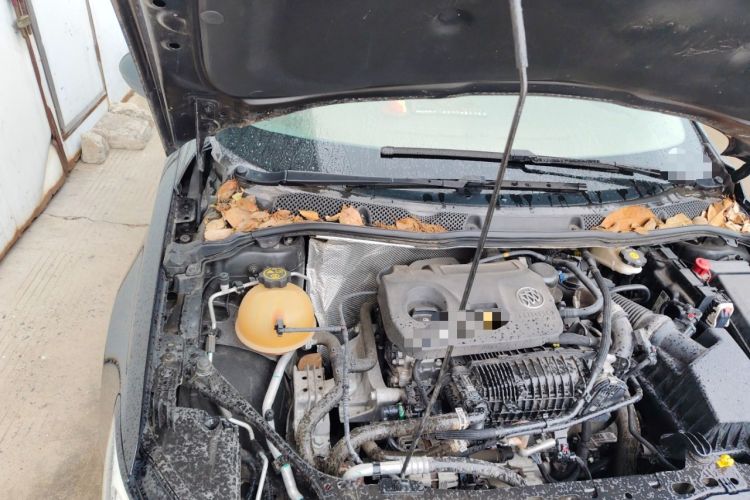 Used Buick Verano 2020 15T Automatic Trend Edition Engine Bay Right