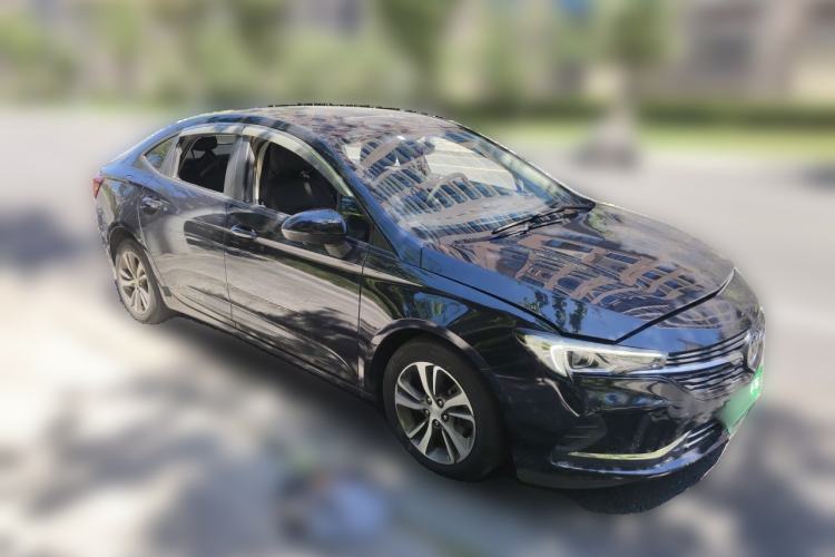 Used Buick Verano 2020 20T CVT Leading Edition Front Right 45 Deg