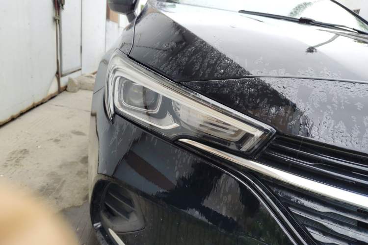 Used Buick Verano 2020 15T Automatic Trend Edition Right Front Headlight