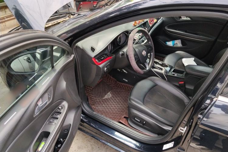 Used Buick Verano 2020 20T CVT Luxury Version Driver Seat