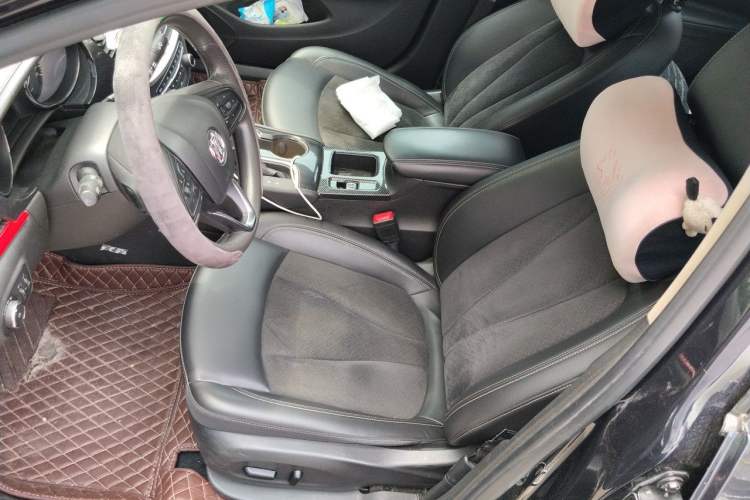 Used Buick Verano 2020 20T CVT Luxury Version Left Front Seat