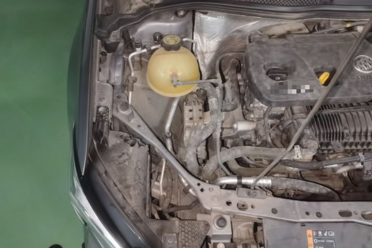 Used Buick Verano 2020 15T Automatic Trend Edition Engine Bay Right