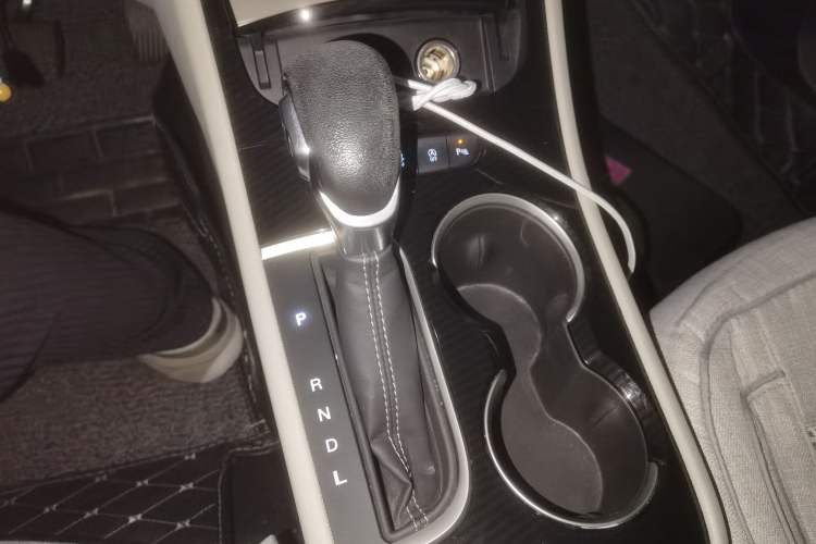 Used Buick Verano 2020 15T Automatic Trend Edition Gear Lever