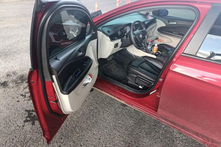 Used Buick Verano 2020 15T Automatic Trend Edition Driver Seat