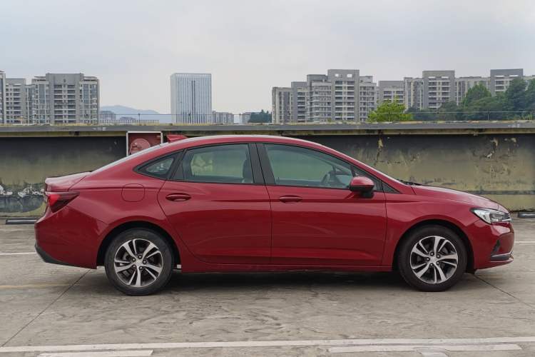 Used Buick Verano 2020 20T CVT Leading Edition Exterior 5