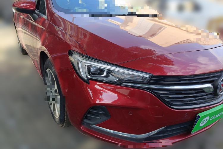 Used Buick Verano 2020 20T CVT Luxury Version Front Right 45 Deg