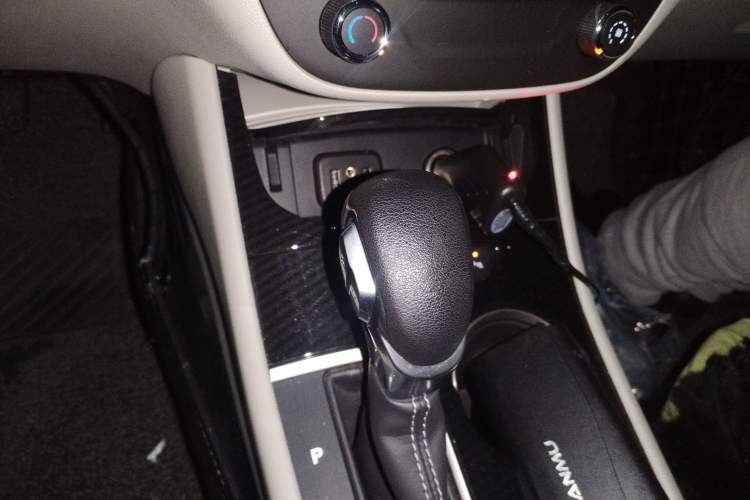 Used Buick Verano 2020 15T Automatic Trend Edition Gear Lever