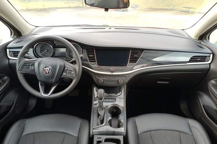 Used Buick Verano 2020 20T CVT Leading Edition Interior 7