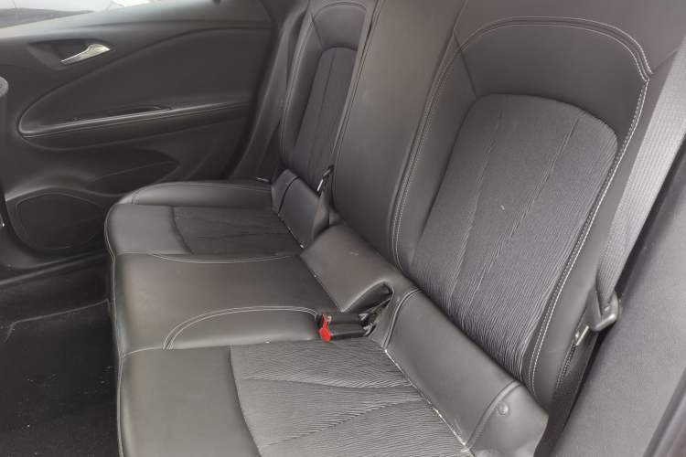 Used Buick Verano 2020 20T CVT Leading Edition Left Rear Seat