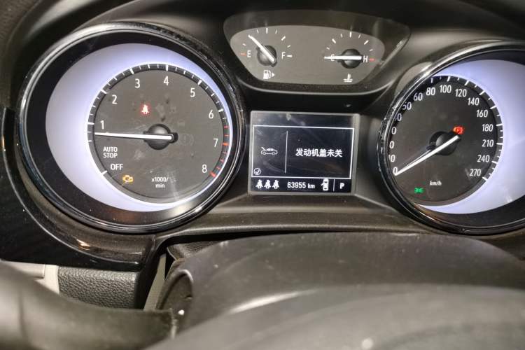 Used Buick Verano 2020 15T Automatic Trend Edition Odometer Close Up