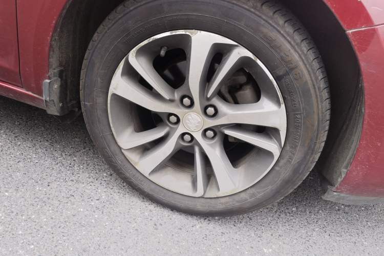 Used Buick Verano 2020 20T CVT Leading Edition Right Front Wheel Hub