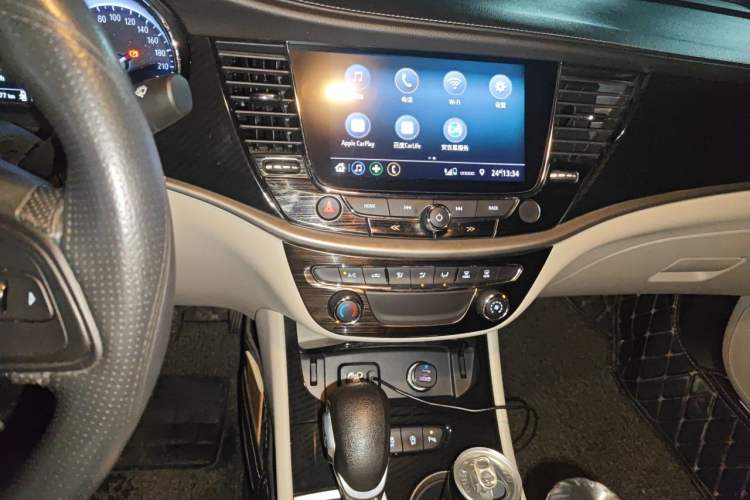 Used Buick Verano 2020 15T Automatic Trend Edition Audio And AC Panel