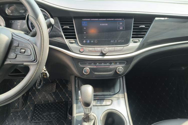 Used Buick Verano 2020 20T CVT Leading Edition Audio And AC Panel