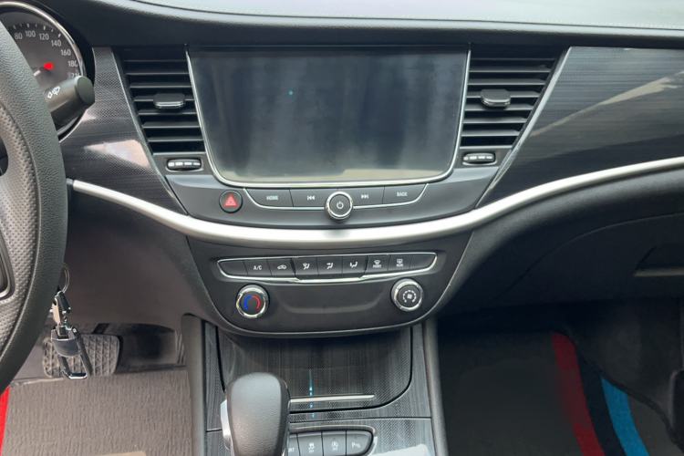 Used Buick Verano 2020 20T CVT Leading Edition Audio And AC Panel
